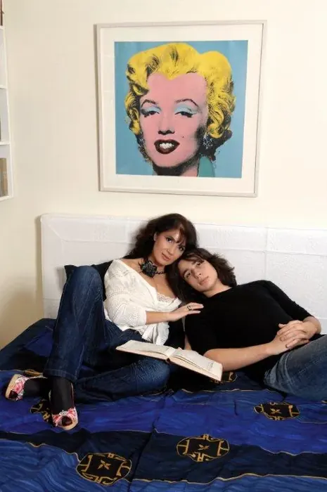Photo Offstage — photo 2